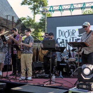 Dr.Santillan-feria-navidena-la-calera-20253