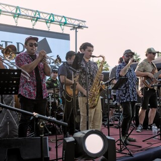 Dr.Santillan-feria-navidena-la-calera-20254