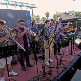 Dr.Santillan-feria-navidena-la-calera-20255