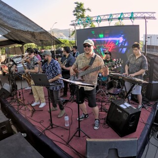 Dr.Santillan-feria-navidena-la-calera-20256